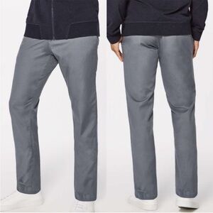 Lululemon • commission pant classic *qwick chino in fog horn sz 30